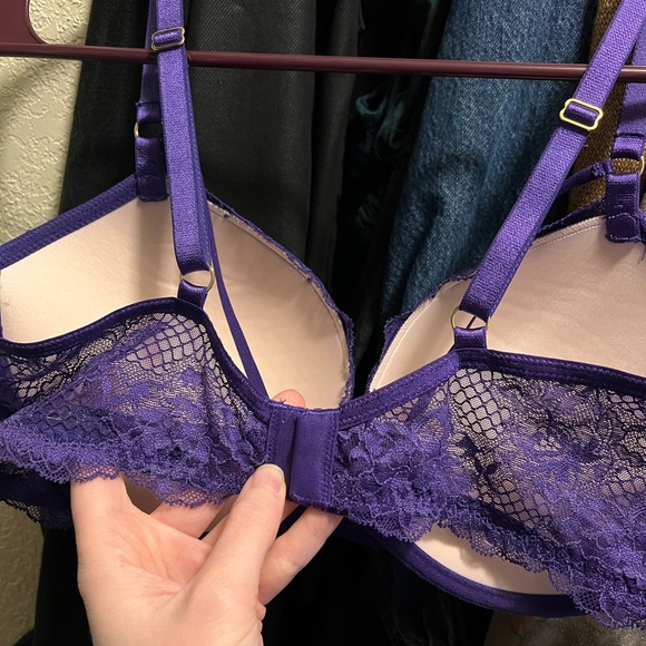 Victorias Secret Very Sexy Push Up Bra 38C - Picture 3 of 6